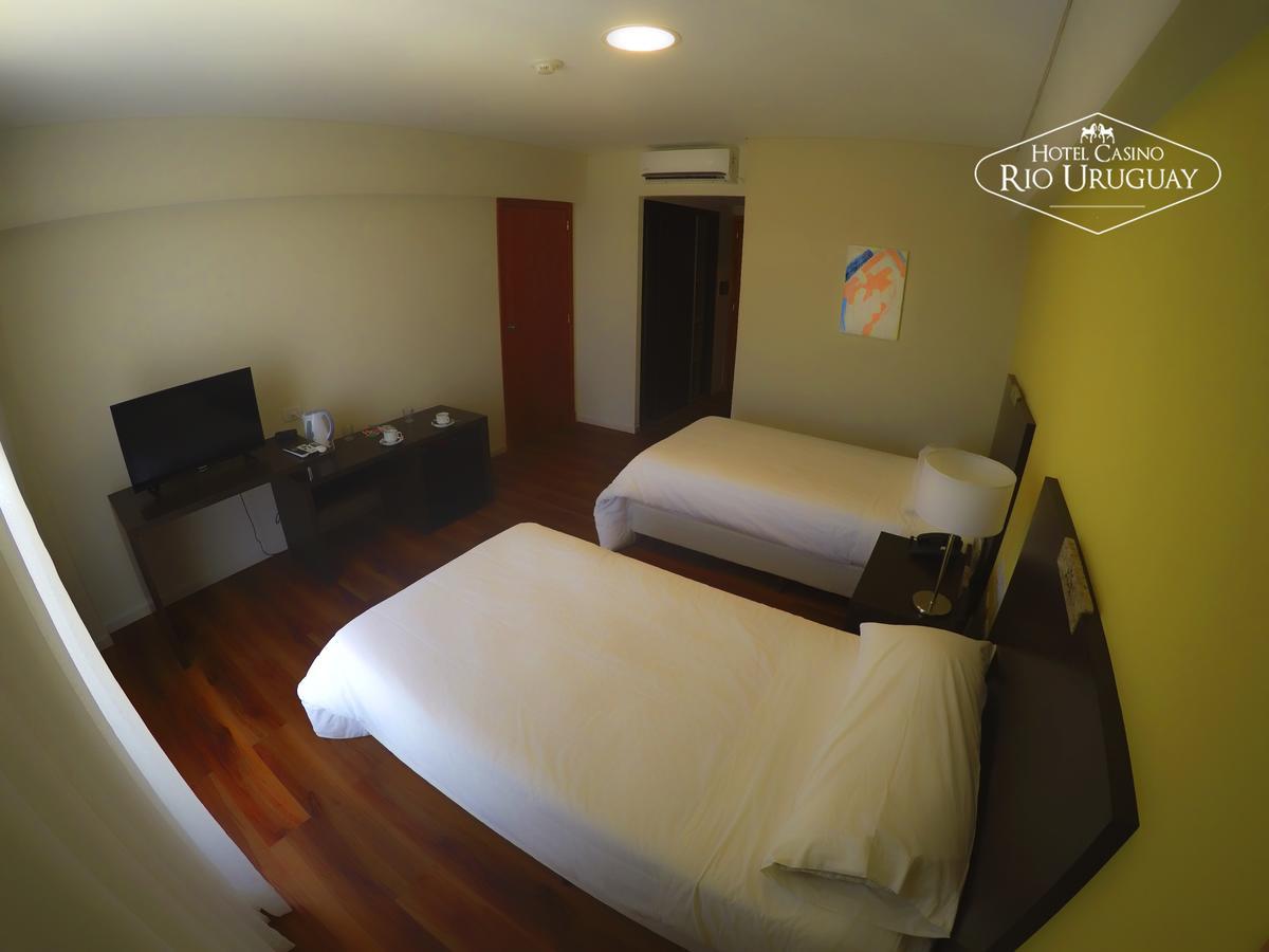 Hotel Casino Rio Uruguay Пасо-де-лос-Либрес Экстерьер фото